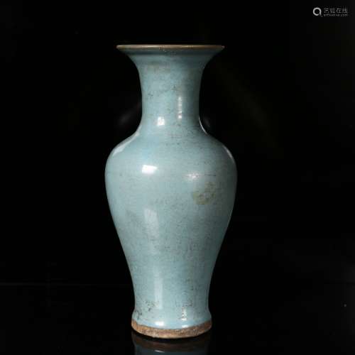Bonhams Sale,A Chinese Junyao meiping vases, Yaun dynasty