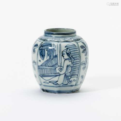 A Chinese blue and white 'kraak porselein' jar