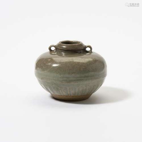 A Chinese Longquan celadon-glazed jarlet