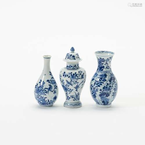 Three small Chinese blue and white vases