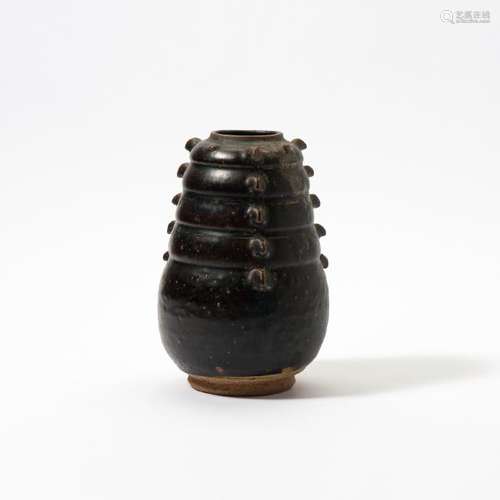 A rare Chinese brown-glazed jar