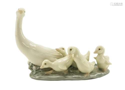 Lladro Duck and her Duckling