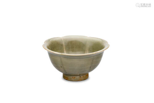 Northern Song to Jin dynasty A Yaozhou five-lobed celadon bowl