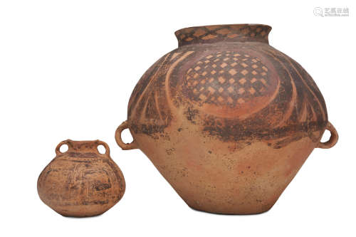 Majiayao culture, mid 3rd millennium BCE Two neolithic stoneware jars