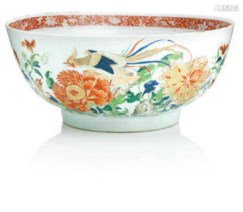 18th century A large famille rose punch bowl