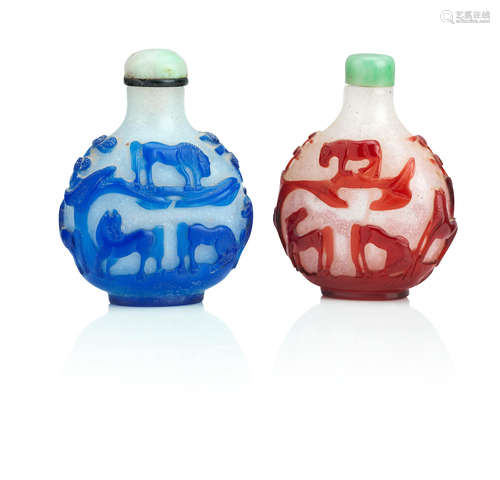 19th century Two overlay glass 'Eight Horses of Mu Wang' snuff bottles