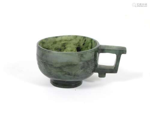 A spinach jade cup