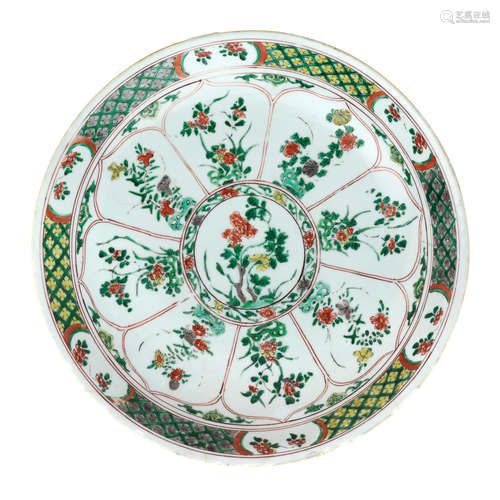 Kangxi A famille verte large saucer dish