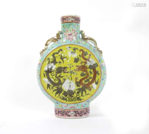 19th century A famille rose Straits porcelain moonflask