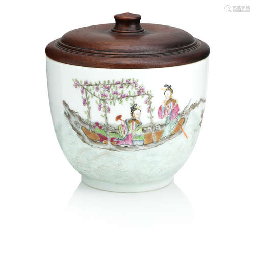 Republic Period An unusual famille rose and blue and white decorated pot with wood cover