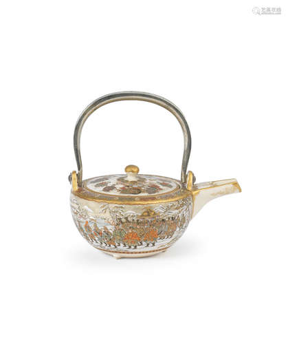 By Nakamura Baikei, Meiji era (1868-1912), late 19th/early 20th century A squat Satsuma teapot