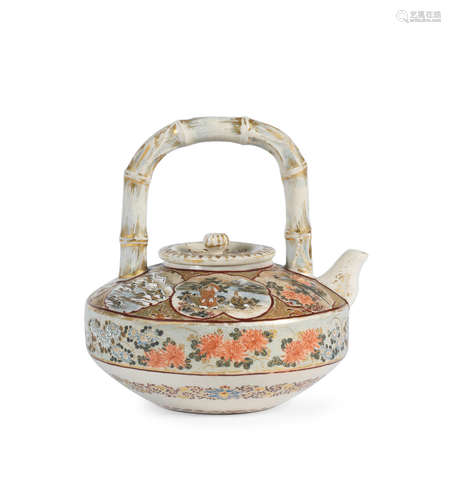 By Kawai, Meiji era (1868-1912), late 19th/early 20th century A Satsuma teapot