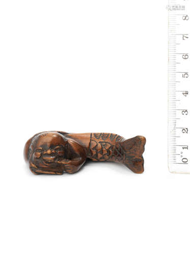 Edo period (1615-1868), 18th century A wood netsuke of a mermaid