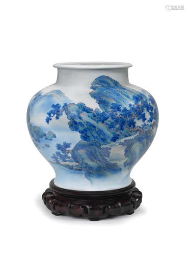 By Makuzu Kozan, Meiji (1868-1912) or Taisho (1912-1926), early 20th century A large Baluster porcelain vase