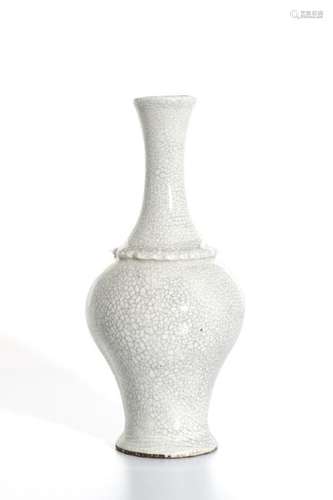 Ge Type Baluster Vase