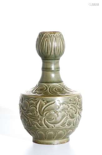 Yaozhou Carved Garlic-Mouth Vase