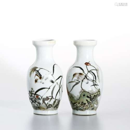 Pair of Qianjiang-Style Vases