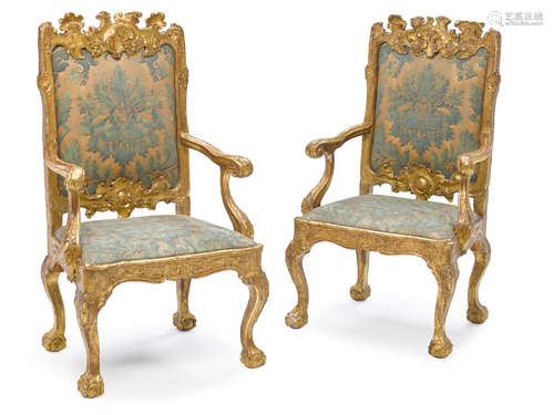 18th century A pair of Italian Rococo giltwood armchairs