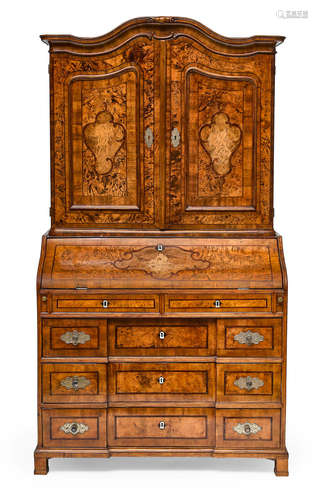 18th/19th century A Continental inlaid walnut secretary cabinet