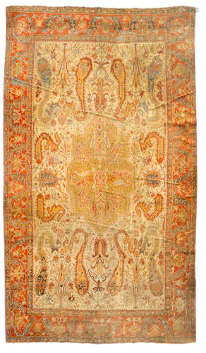 An Oushak carpet