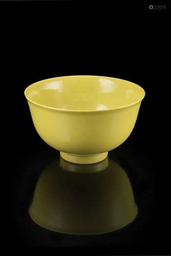 A yellow-glazed monochrome cupChina, Daoguang mark and of the period (1821-1850)(d. 10.5 cm.)