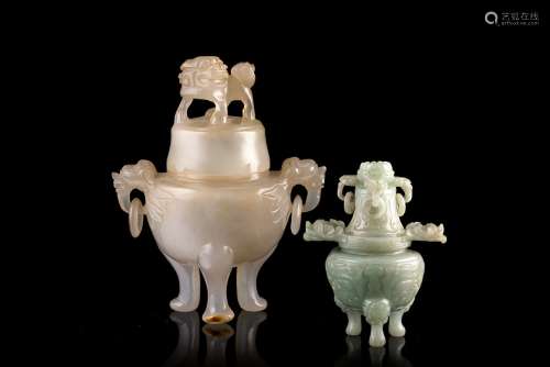 Two small tripod censers and covers in jadeite and shadow agateChina, early 20th century(h. max 12.5