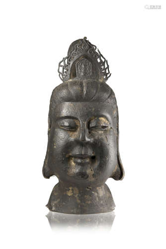 A Kannon bronze head with traces of gilt (slight defects)Japan, Fujiwara period, 12th century(h.