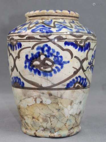 Storage vessel. Earthenware. China? Antique? Blue - white - gray - glaze.