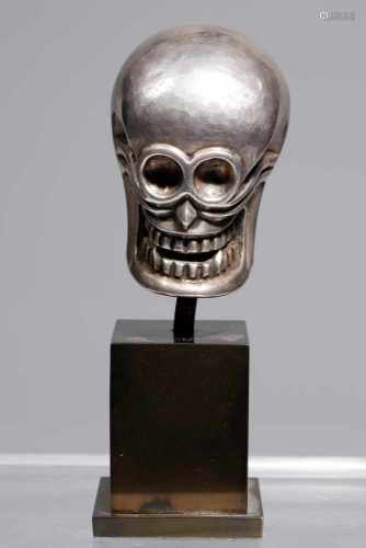 CHITIPATI SKULLsilver,mongolia, 19th centuryH: 6 cmChitipati skull maybe of a mask with several