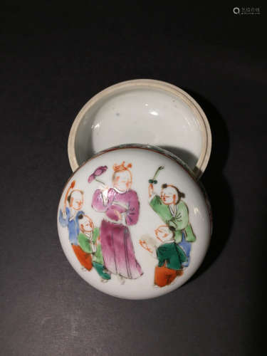 Chinese Qing Dynasty Famille Rose Ink Box