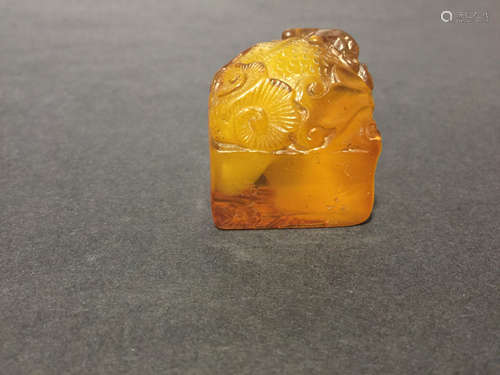 Ming Dynasty Butterscotch Amber