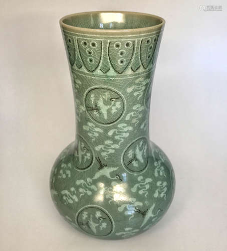 Japan Blue Glaze Porcelain Vase