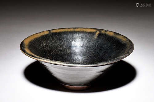 BLACK GLAZED CONICAL BOWL