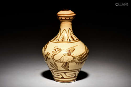 CIZHOU WARE 'PHOENIX' VASE