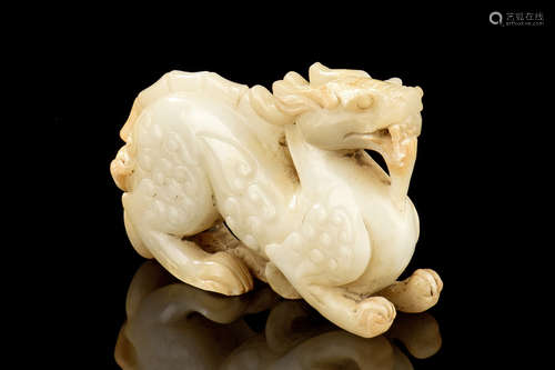 JADE CARVED 'MYTHICAL DRAGON' ORNAMENT