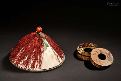 COURT CONICAL HAT AND COURT BEAD BOX