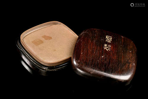 INKSTONE WITH INSCRIPTION AND WOODEN BOX