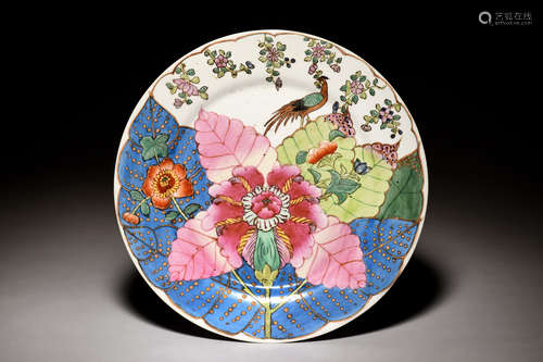 FAMILLE ROSE 'FLOWERS AND BIRD' DISH