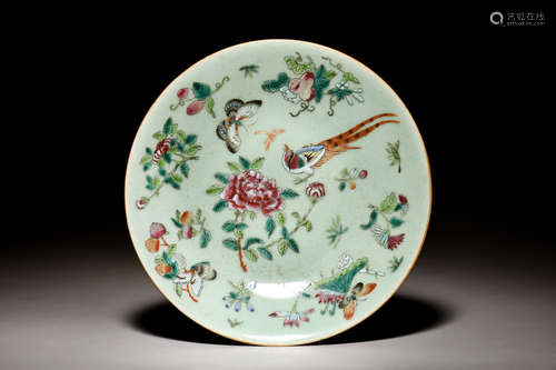 FAMILLE ROSE 'FLOWERS AND BIRD' DISH