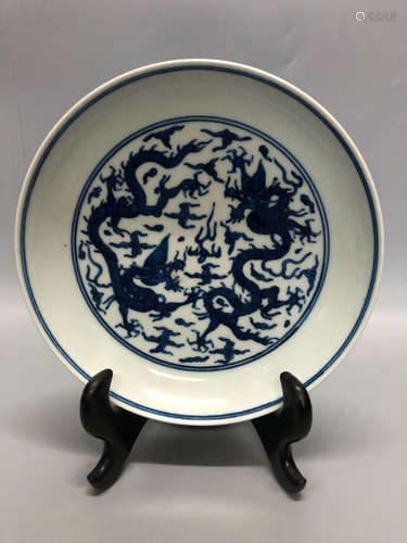 14-16TH CENTURY, A BLUE&WHITE PLATE, MING DYNASTY