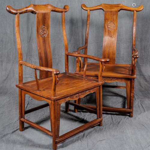 PAIR OF THRONE CHAIRS - Vintage Chinese huali family wood; each with yoke-style top rail, single splat back support, rectangular sea...