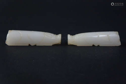 A PAIR OF GU JADE PENDANTS