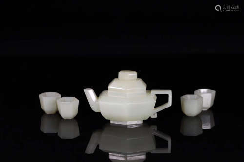SET OF OLD HETIAN JADE CARVED POT AND CUPS