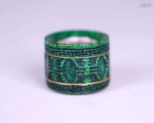 A QIUJIAO CARVED ARCHER RING