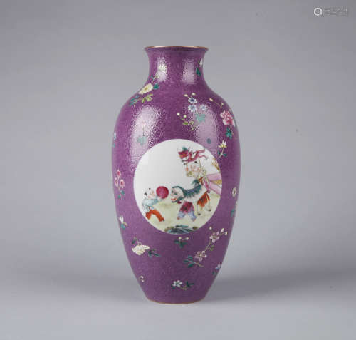 Chinese famille rose porcelain vase, Qianlong mark.