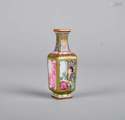 Chinese enameled porcelain vase, Qianlong mark.