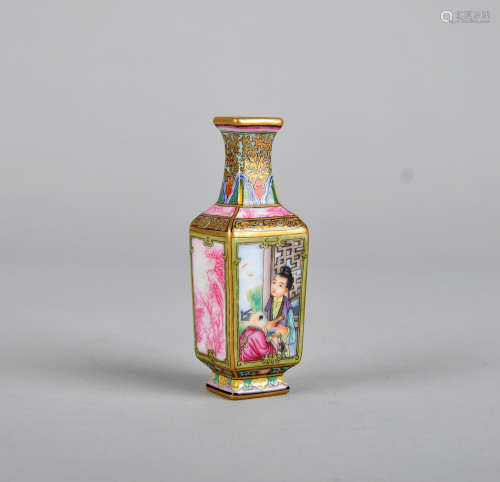 Chinese enameled porcelain vase, Qianlong mark.