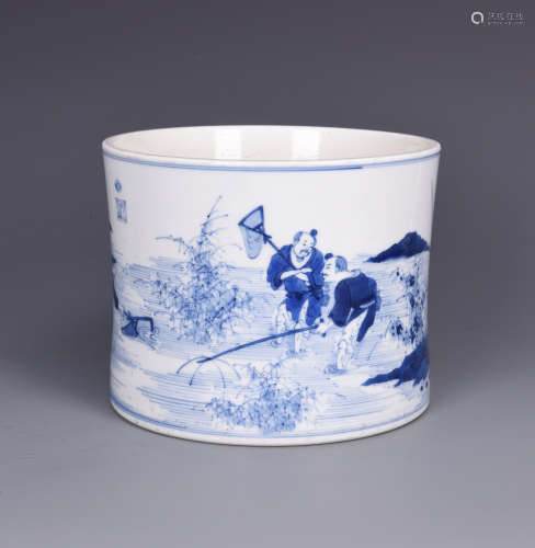 Chinese Kangxi style blue and white porcelain brush