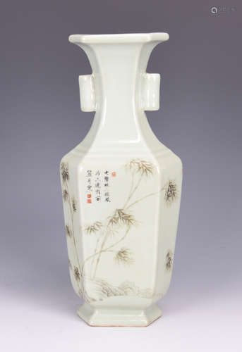 Chinese grisaille porcelain vase, Qianlong mark.