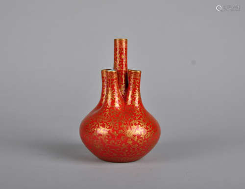 Chinese coral red porcelain vase, Qianlong mark.